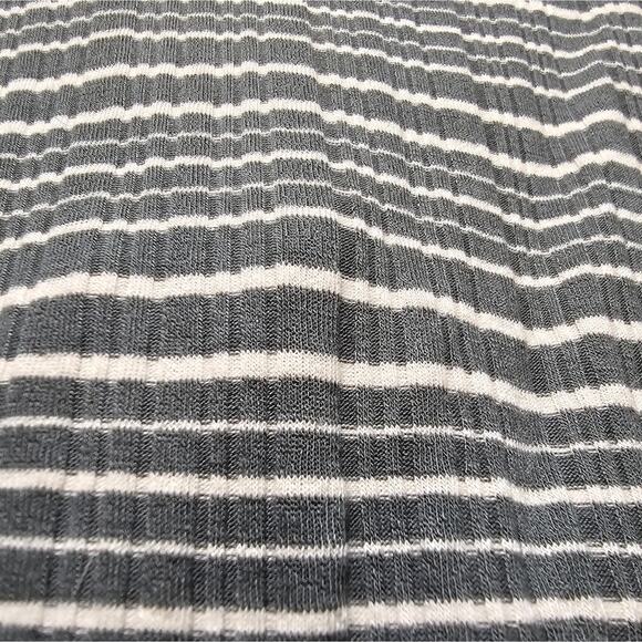 Modcloth green ribbed striped long sleeve surplice v-neck crop top XL - Picture 8 of 8